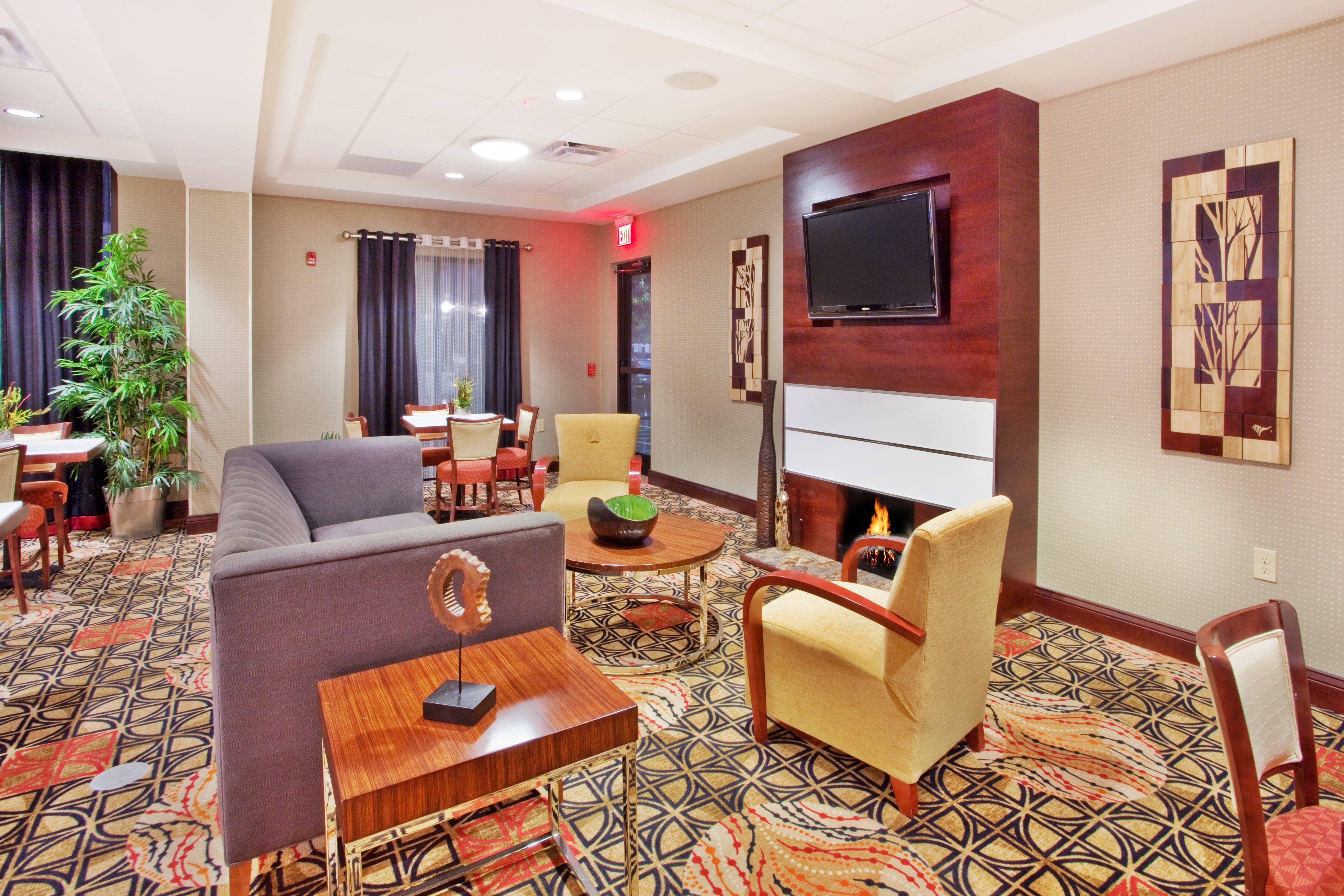 Holiday Inn Express Hotel & Suites Atlanta-Cumming By Ihg מראה חיצוני תמונה